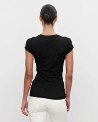 Velvet by Graham & Spencer Jemma S/S Crew Neck Top in Black