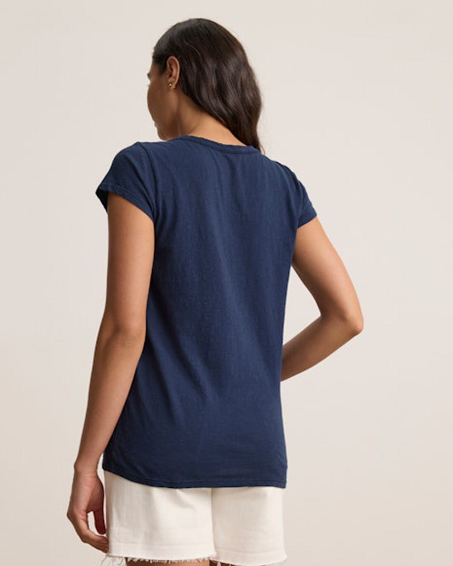 Velvet by Graham & Spencer Kira Scoop Neck Tee in Midnight