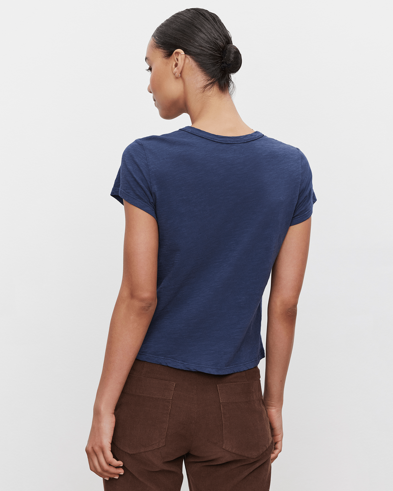 Velvet by Graham & Spencer Marie S/S Crop Top in Bluechip