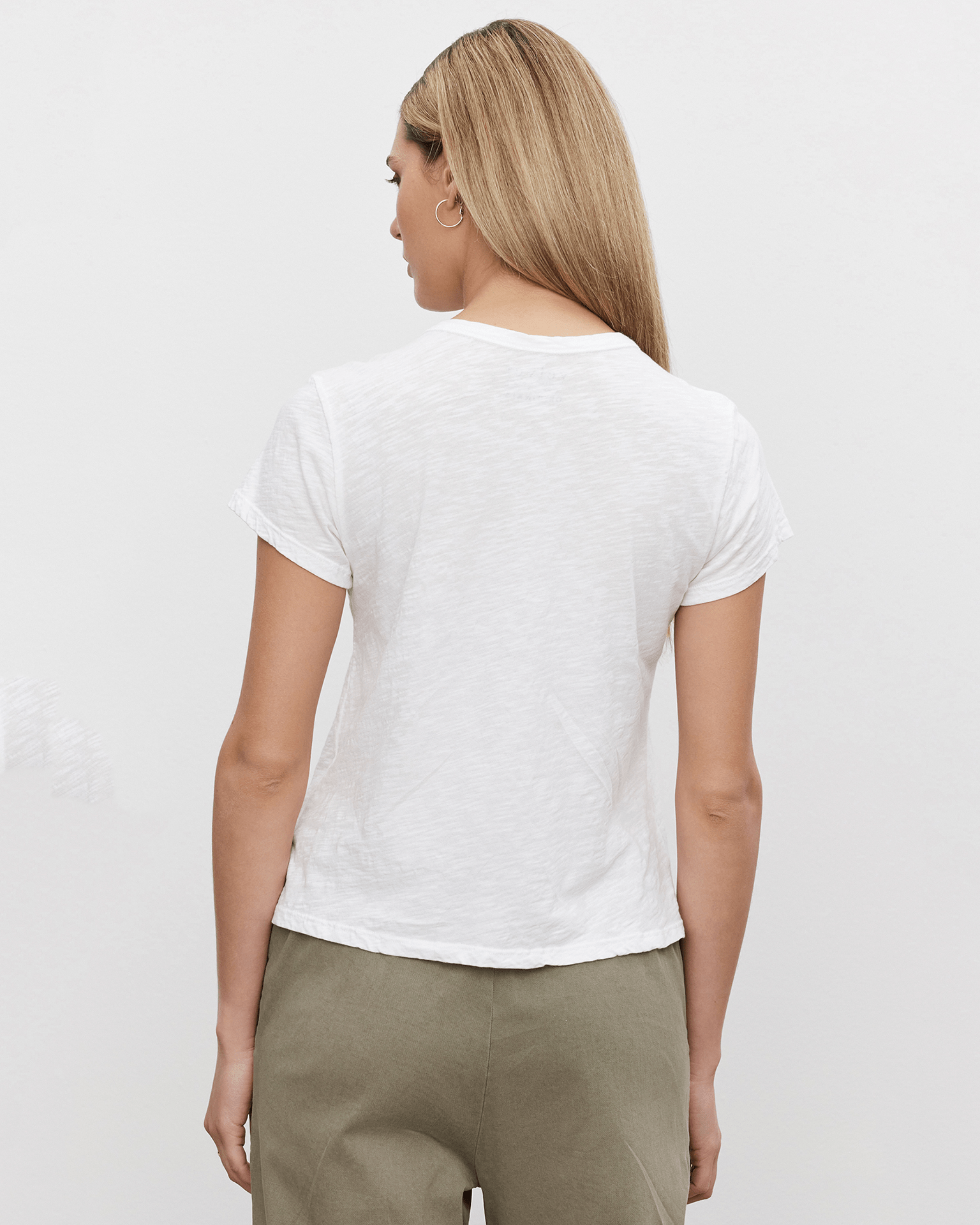 Velvet by Graham & Spencer Marie S/S Crop Top in White