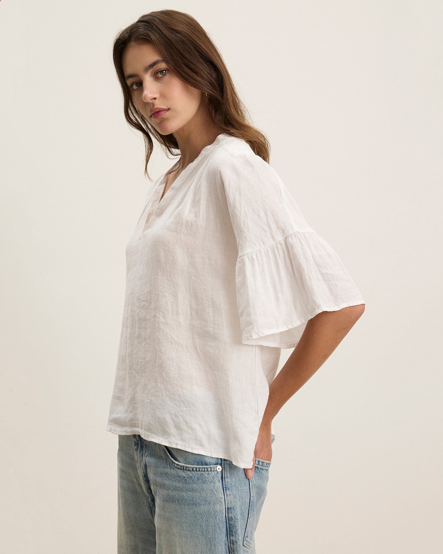 Velvet by Graham & Spencer Raye 3/4 Slv Shirred V Neck Top in White