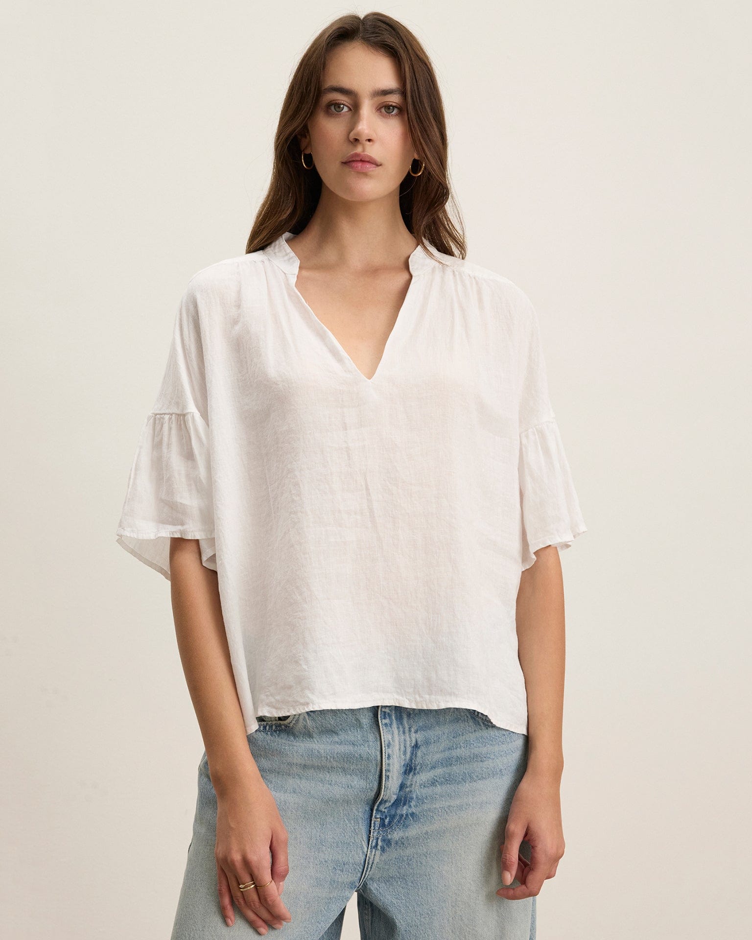 Velvet by Graham & Spencer Raye 3/4 Slv Shirred V Neck Top in White