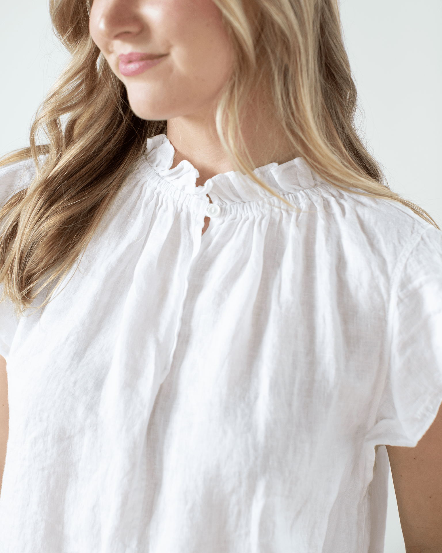 Velvet by Graham & Spencer Semira Sleeveless Ruffle Top in White