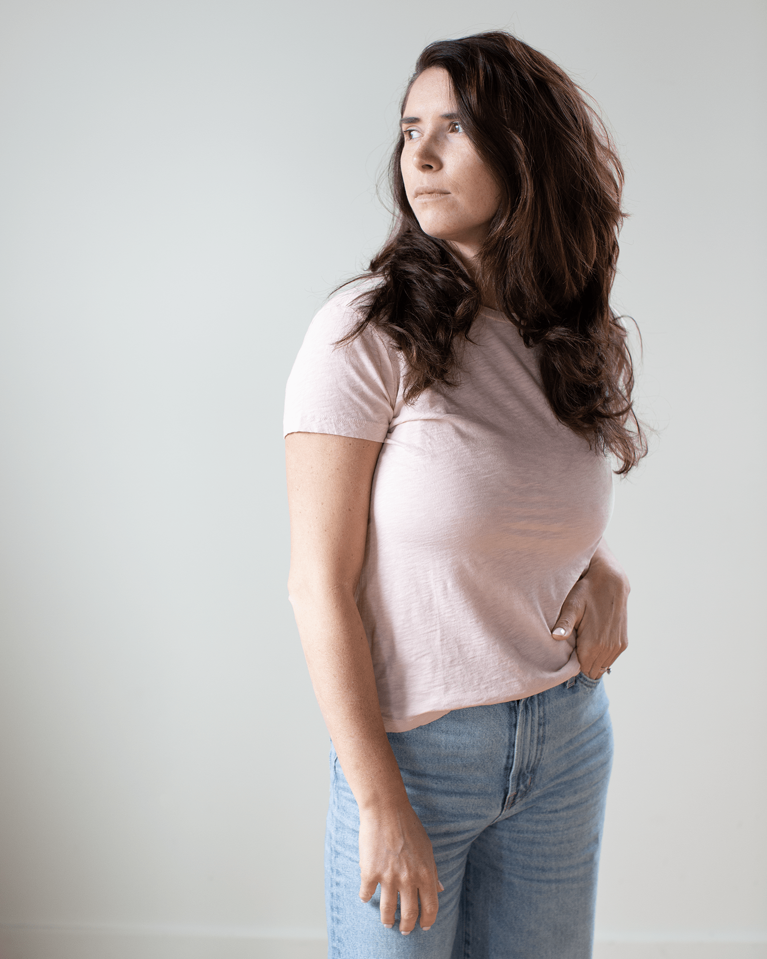 Velvet by Graham & Spencer Sierra S/S Crew Neck in Ballet