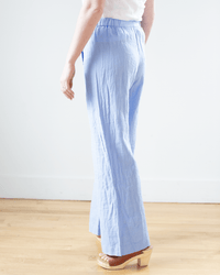 Velvet by Graham & Spencer Stephanie Pull On Pant in Chill