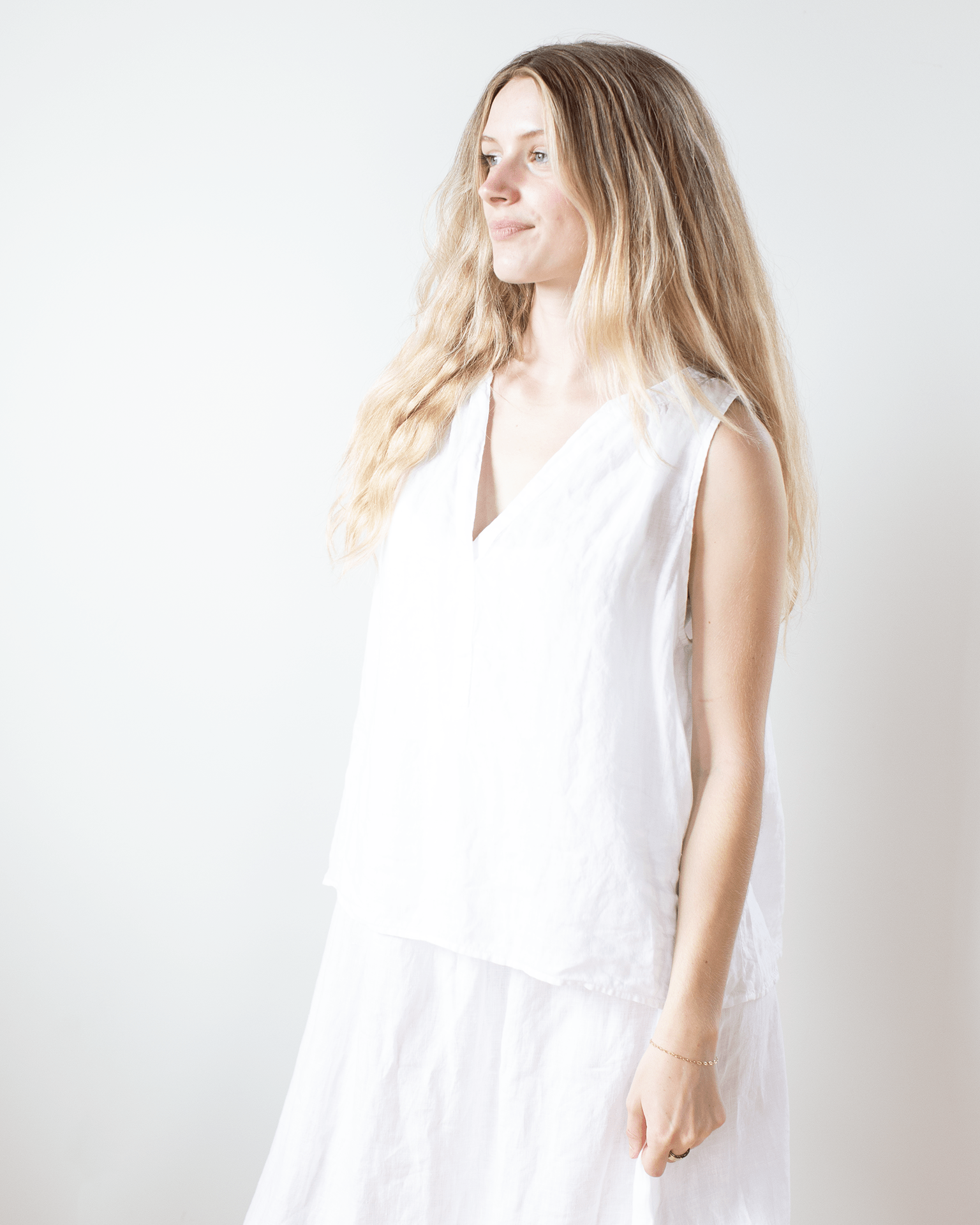 Velvet by Graham & Spencer Tacy V Neck Tank in White