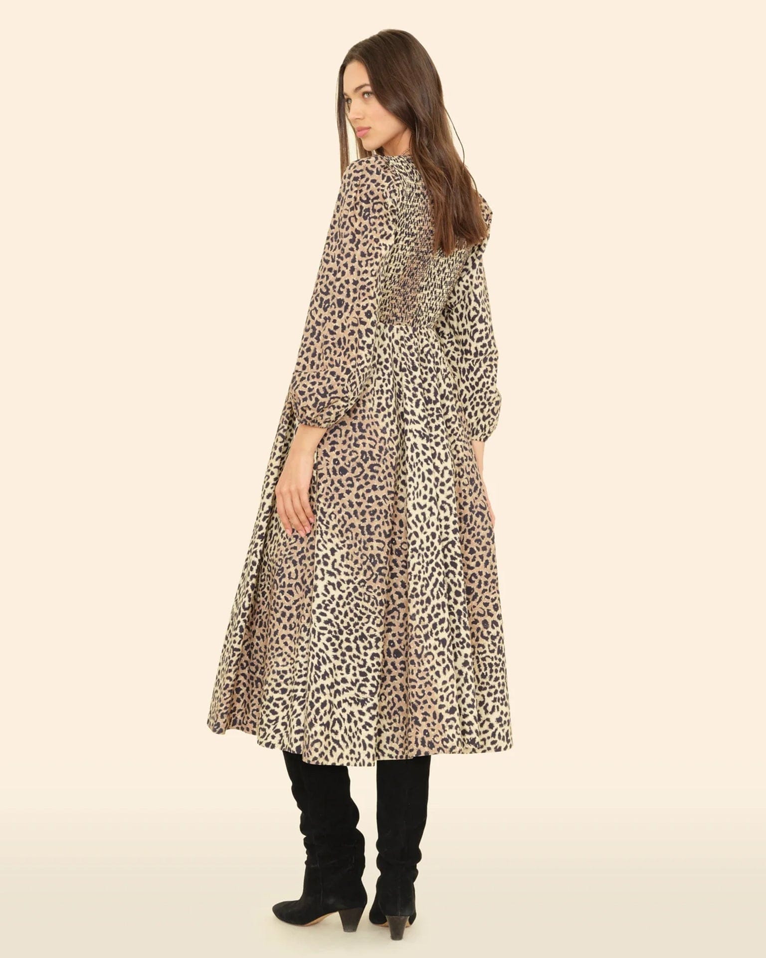 XiRENA Clothing Luella Dress in Calico