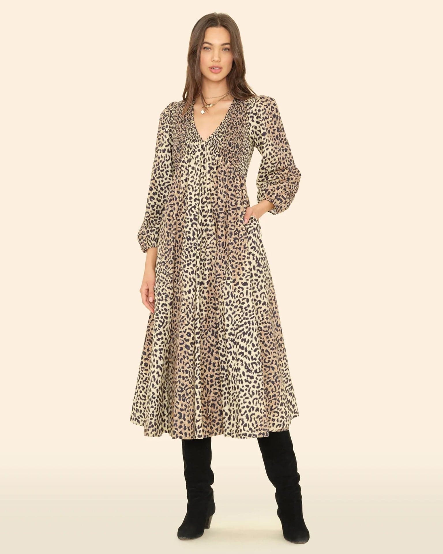 XiRENA Clothing Luella Dress in Calico