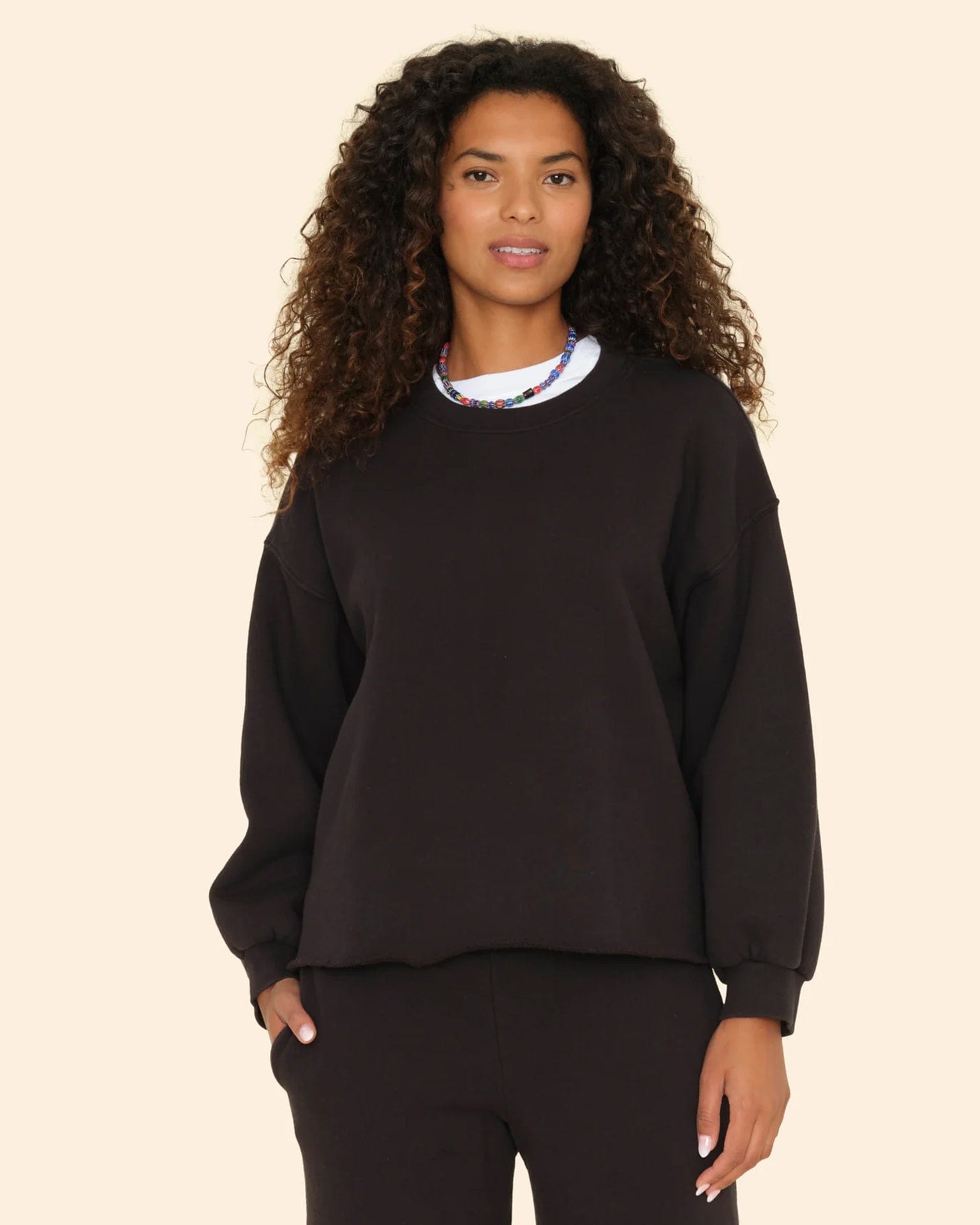 XiRENA Honor Pullover Sweatshirt in Black