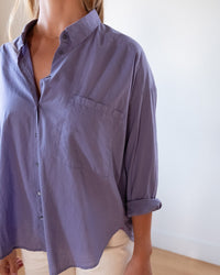 XiRENA Jordy Shirt in Purple Storm