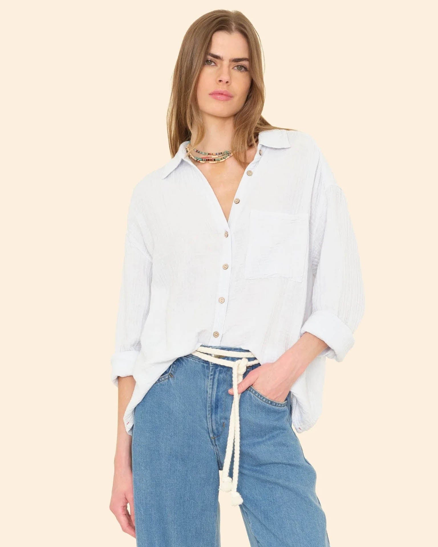 XiRENA Tyler Shirt in Pale Sky