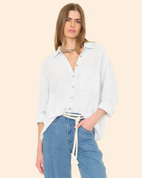 XiRENA Tyler Shirt in Pale Sky