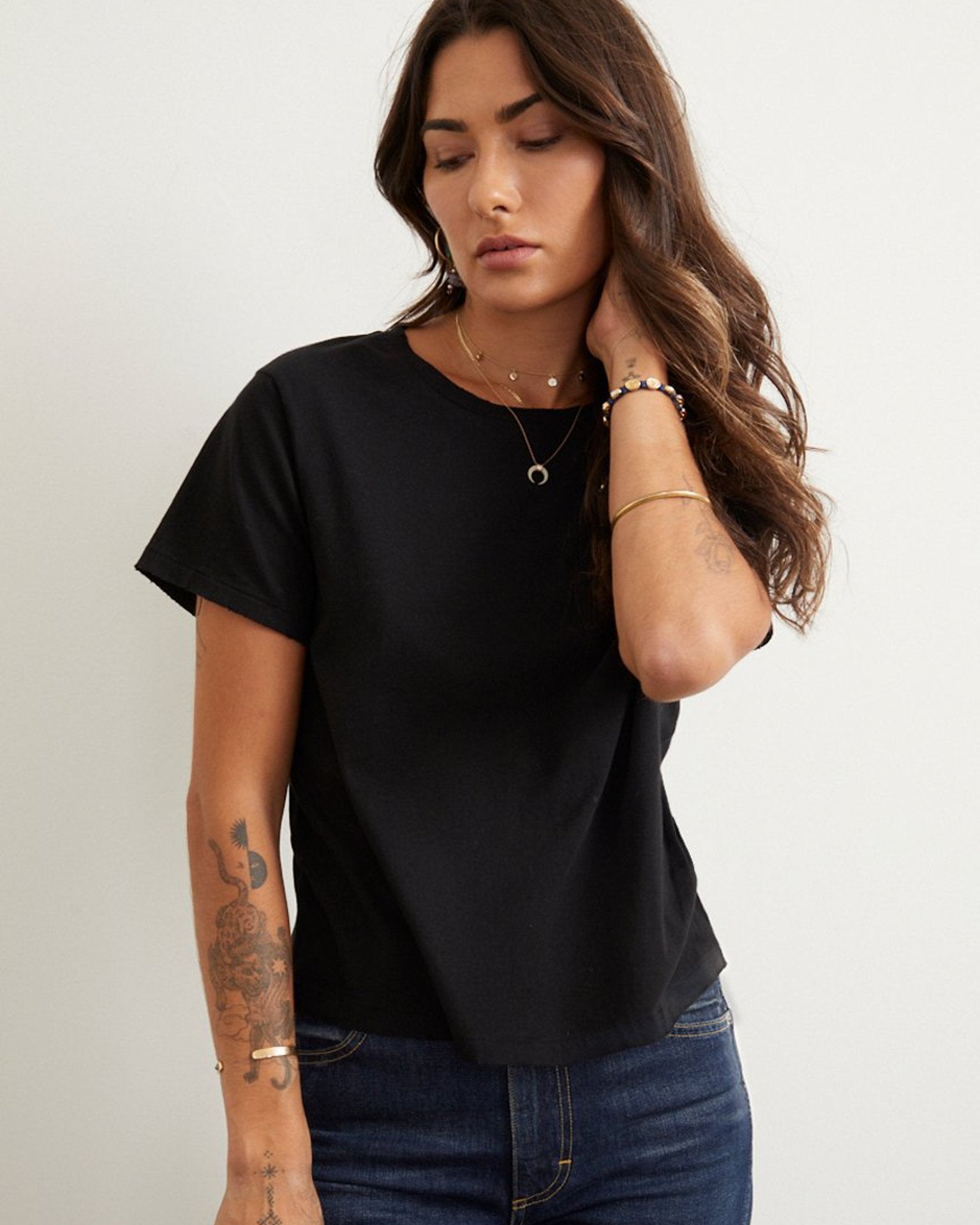 AMO Classic Tee in Black