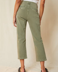 AMO Easy Trouser Relaxed Crop Straight in Surplus