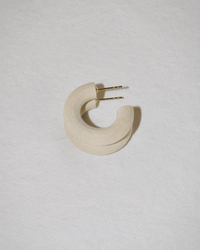 B&L C Hoop in Mini in Chanel Ivory