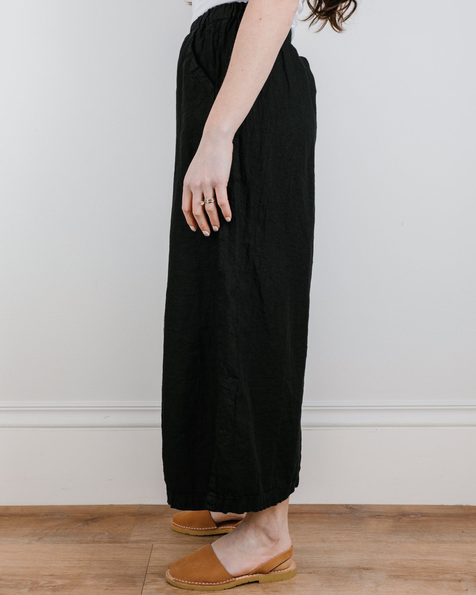 CP Shades Cropped Wendy Pant in Black Heavy Weight Linen