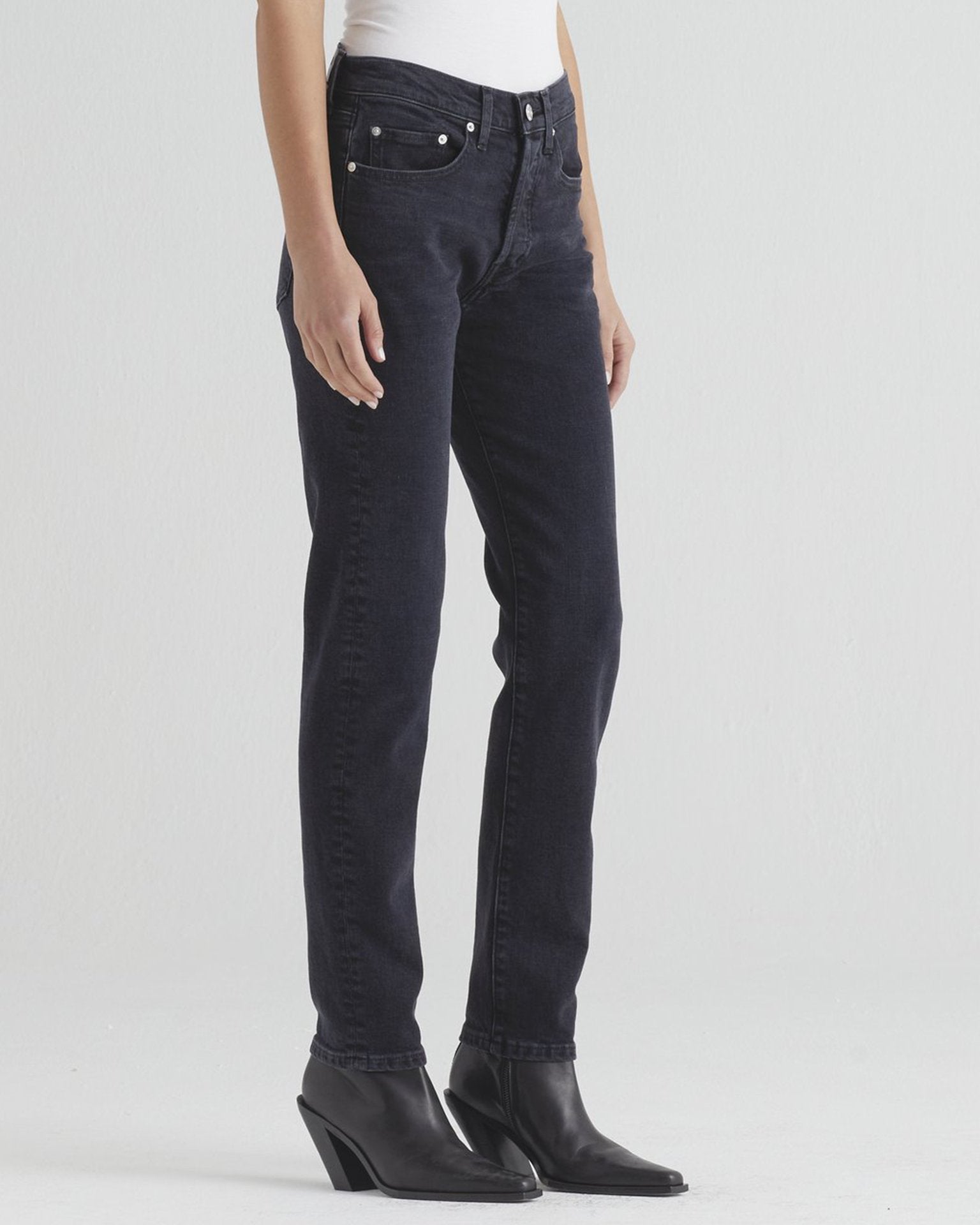 Edwin Hana High Rise Straight in Goth