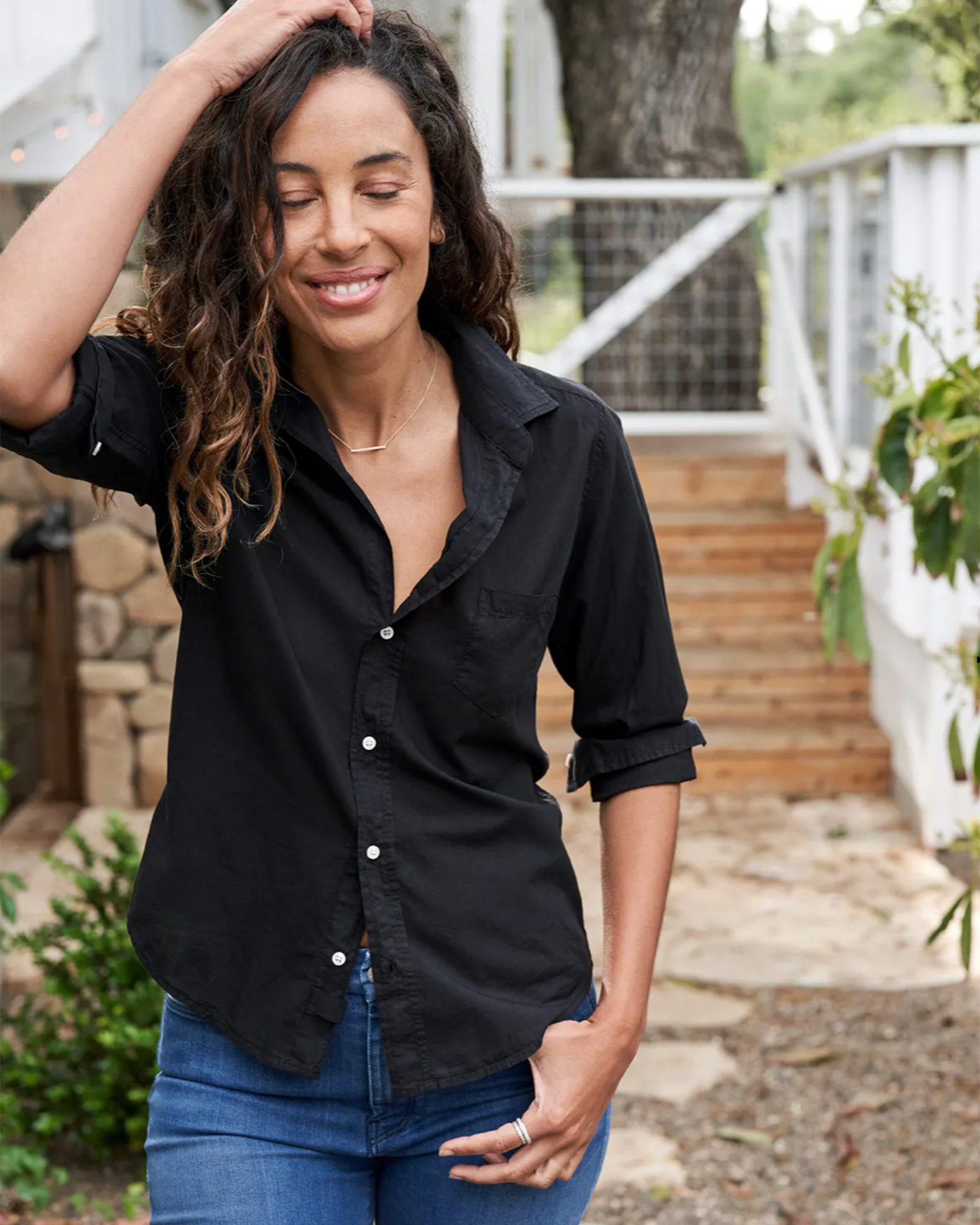 Frank & Eileen Barry Button Down Featherweight in Black