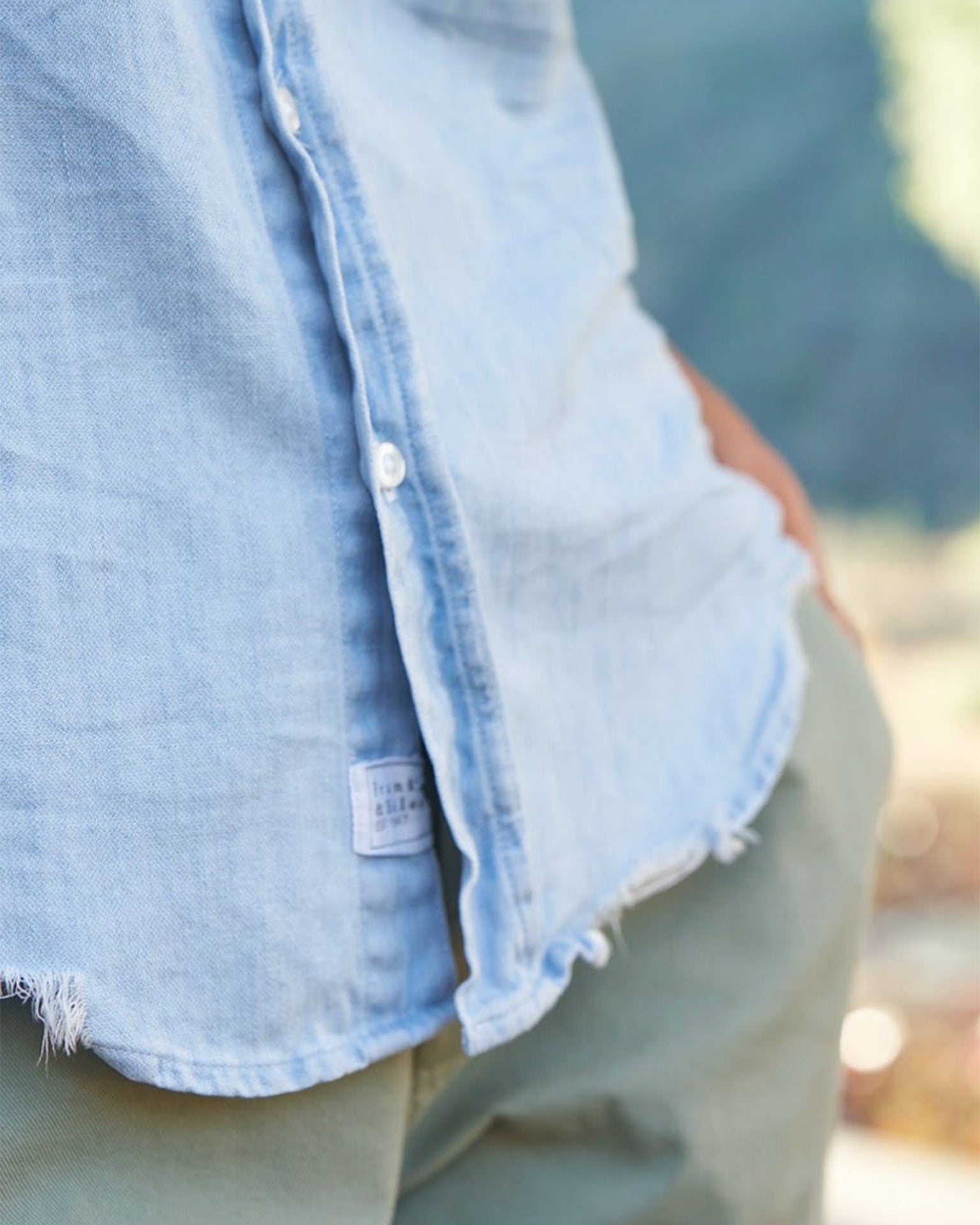 Frank & Eileen Barry Button Up in Classic Blue w/ Tattered Wash