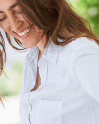 Frank & Eileen Clothing Eileen Button Up Featherweight in Shirting Blue