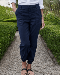 Frank & Eileen Jameson Jogger in Navy Linen