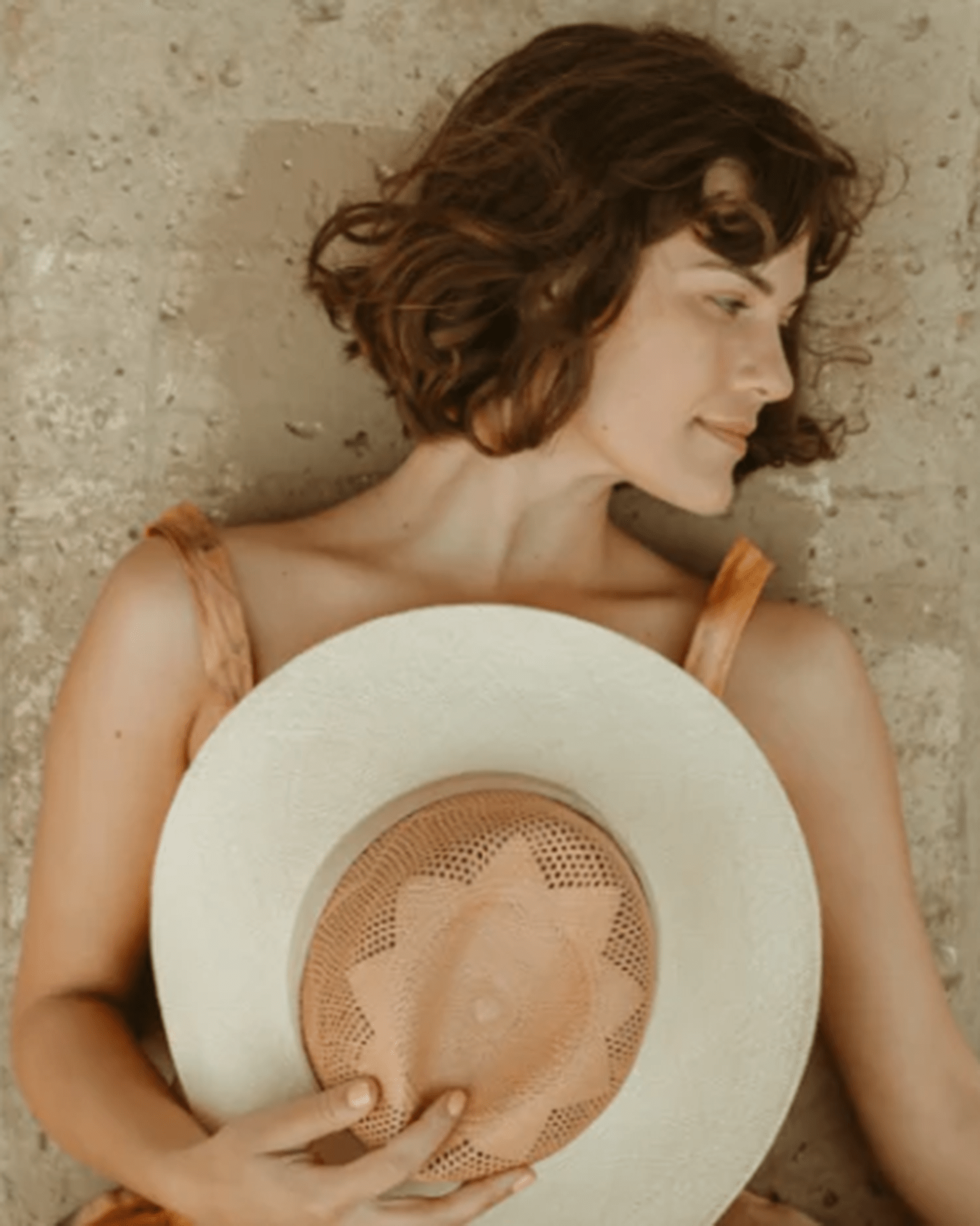 Freya Camellia in Sand/Natural