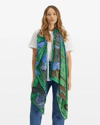 Inoui Editions Accessories Green Scarf 100 Reverie in Green
