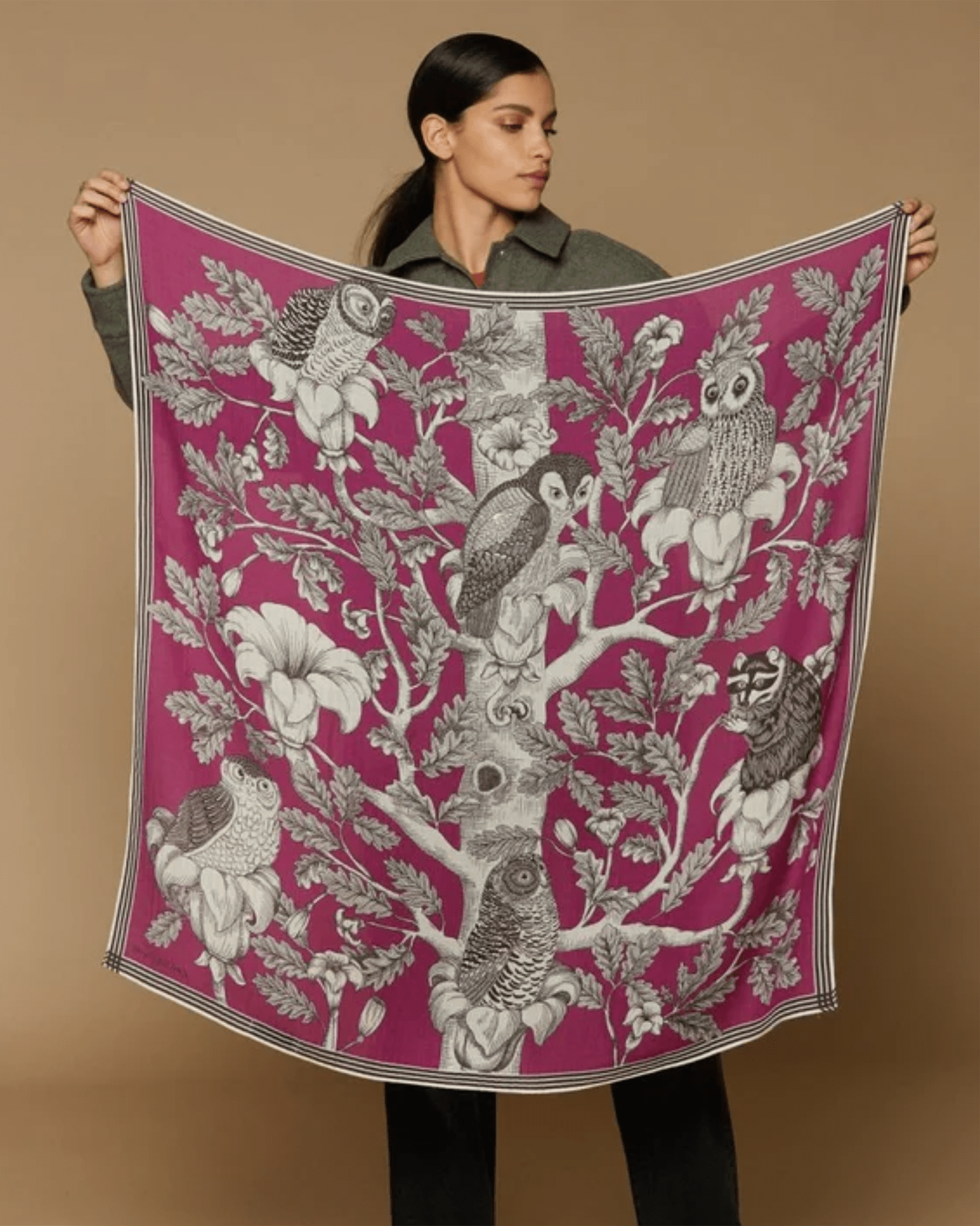 Inoui Editions Square 100 Archimede in Fuchsia