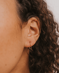 JaxKelly Jewelry 18K Gold Vermeil Minimalist Horseshoe Earrings