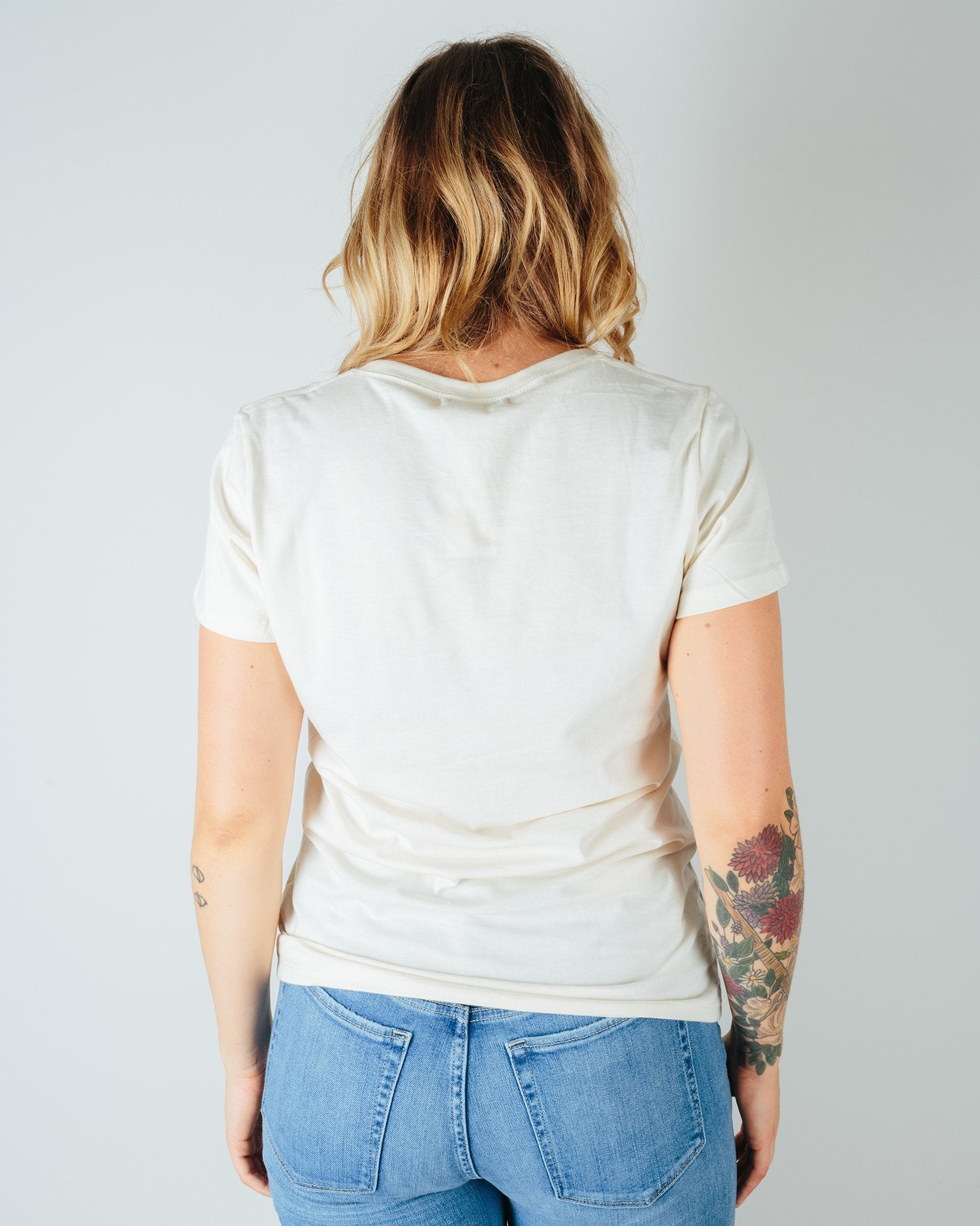 Milo in Maine Lobster Short Sleeve Crew in Off White