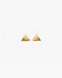 Nashelle Lucky Mini Triangle Posts in Gold