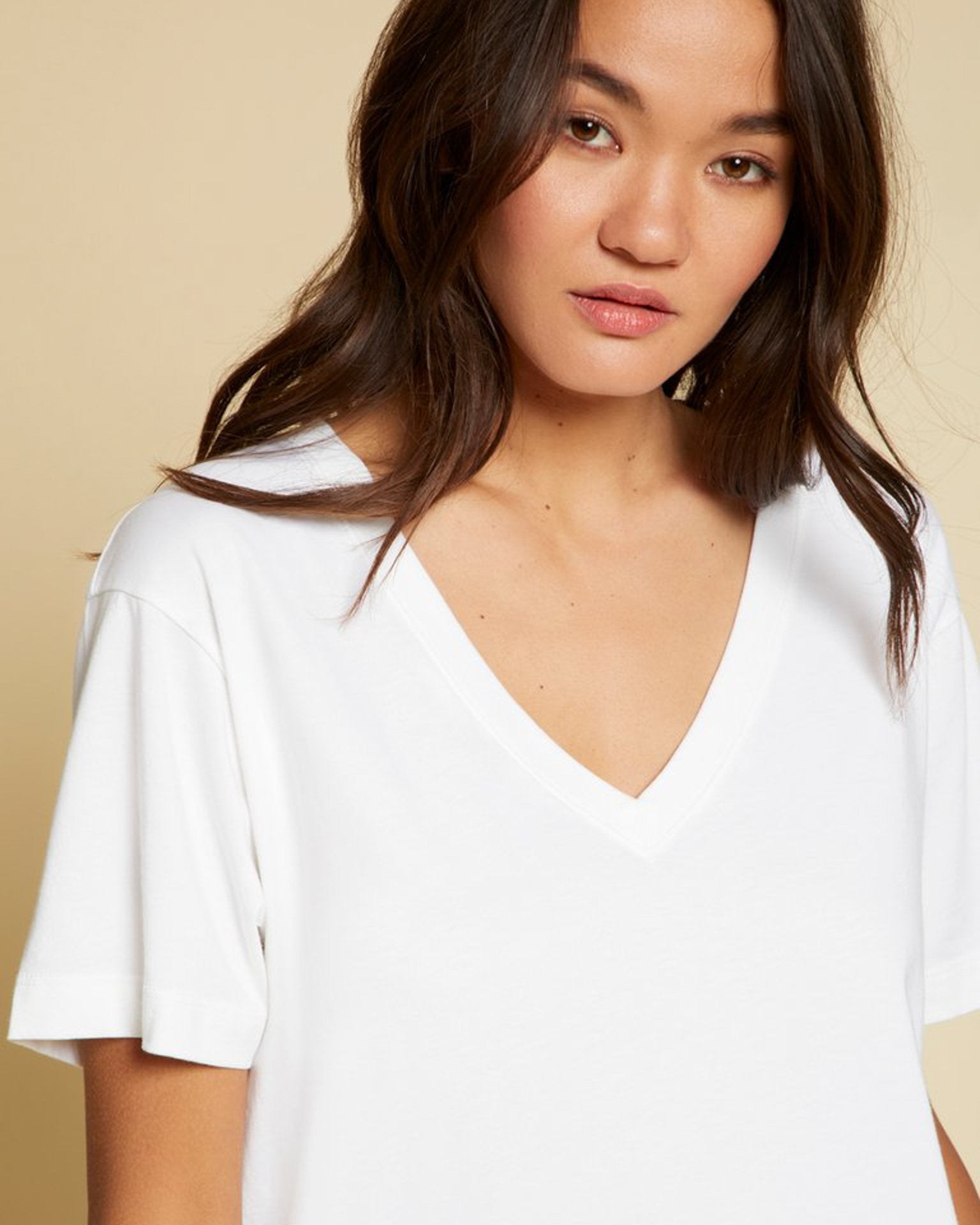 Nation Ltd Clothing Nina Vintage Fit V in White