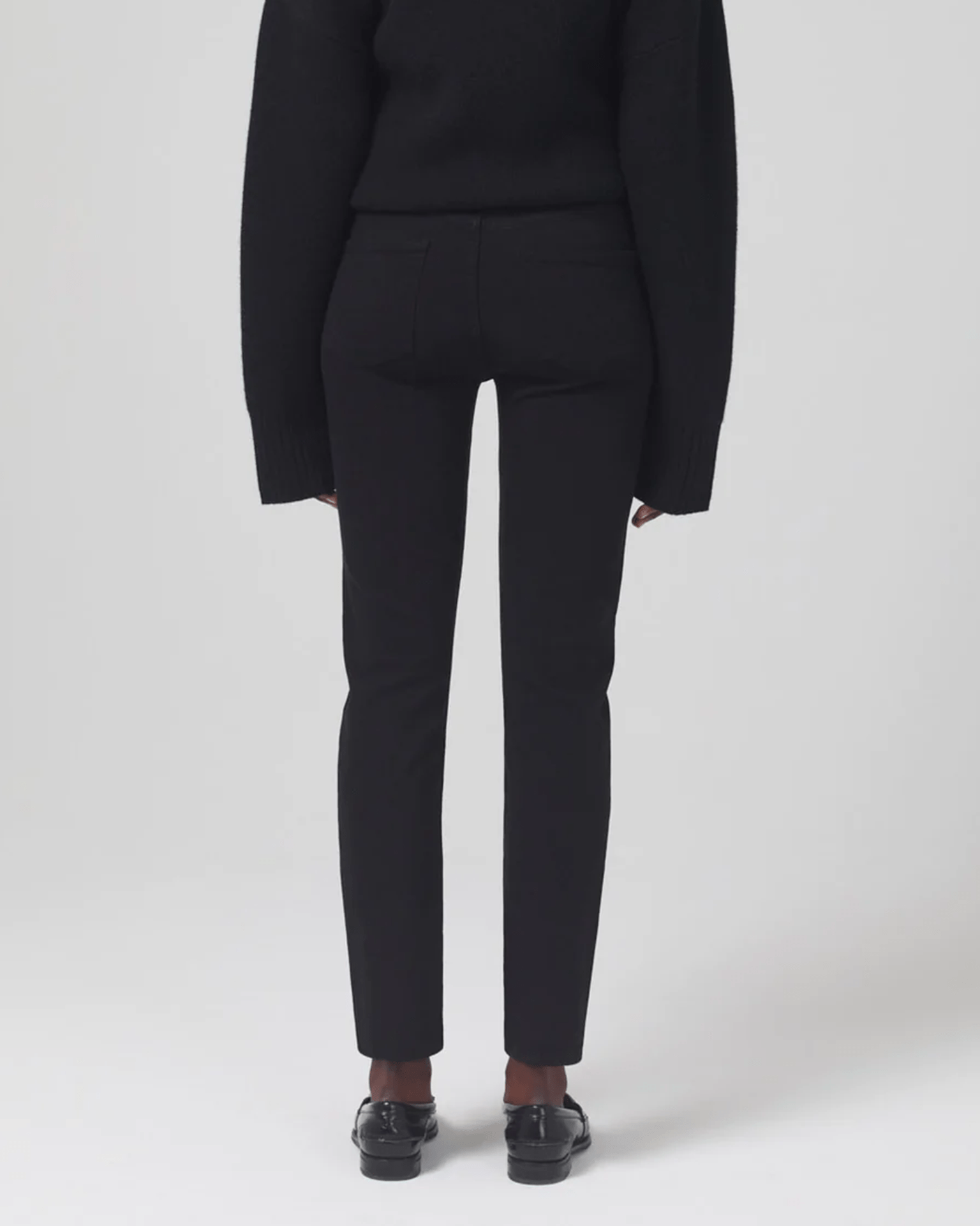 Citizens of Humanity Skyla Mid Rise Slim in Plush Black