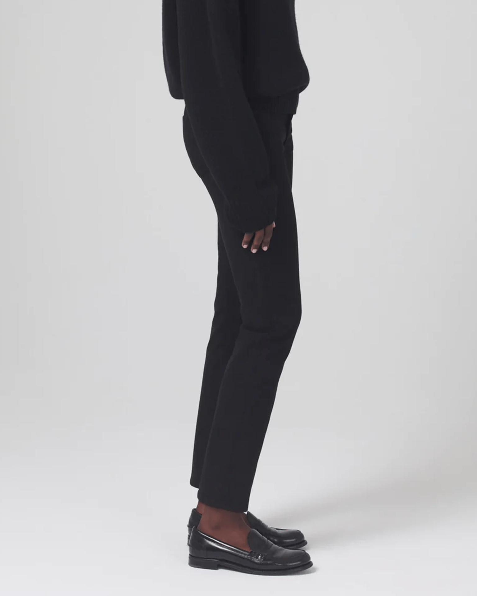 Citizens of Humanity Skyla Mid Rise Slim in Plush Black