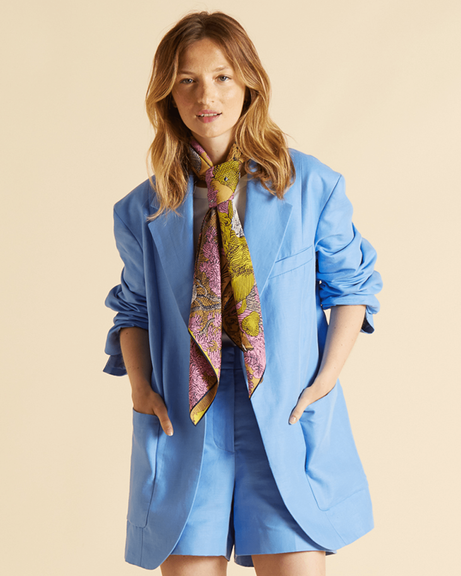 Inoui Editions Accessories Yellow Square 100 C/S Reverie in Yellow