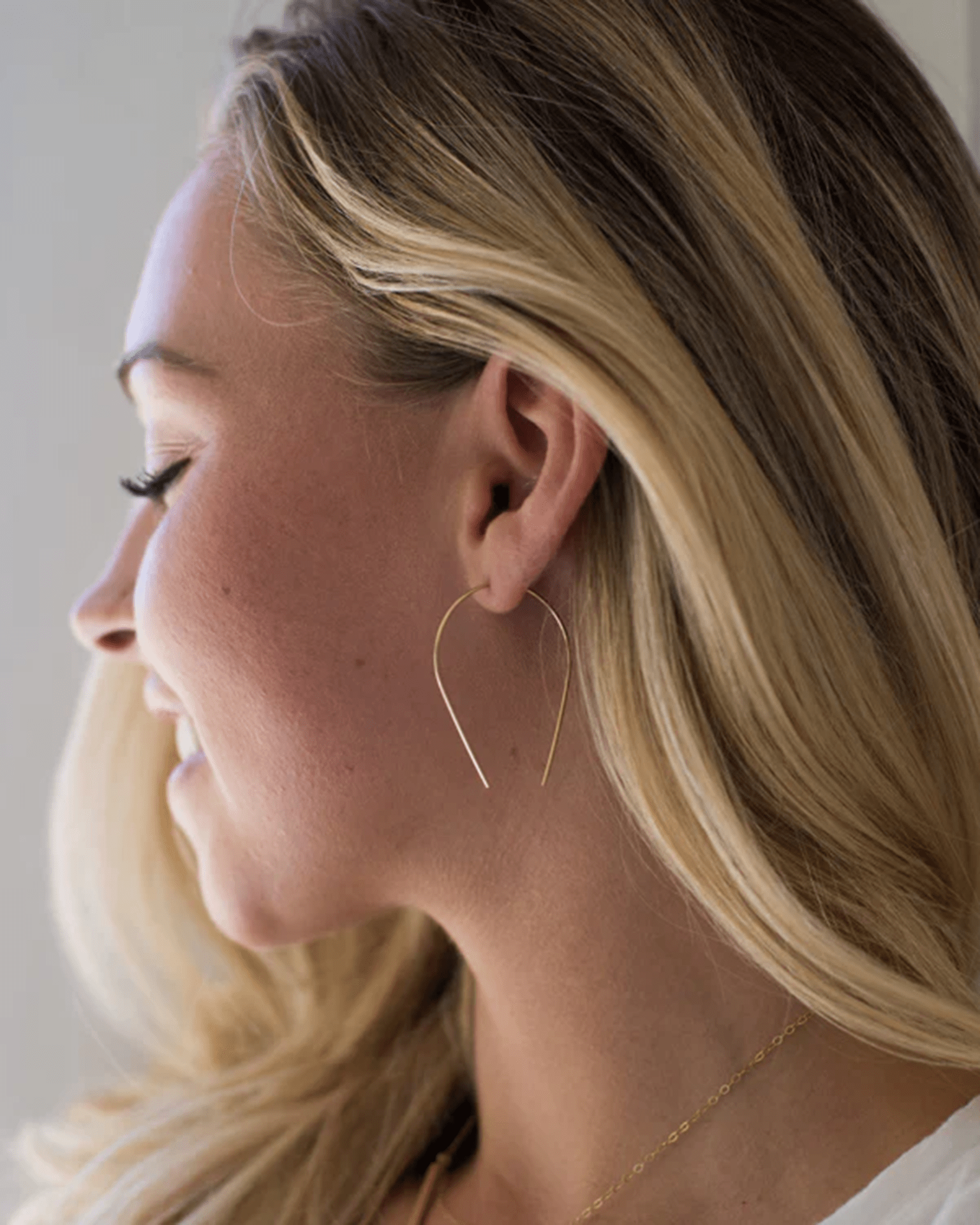 Token Jewelry Large Horseshoe Earrings in 14K Gold Fill