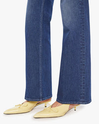 Mother Denim The Bookie Sneak in Perfectly Imperfect