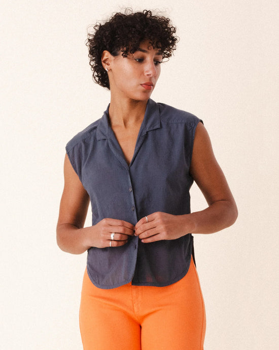 Prairie Underground Foxes Blouse in Graphite 