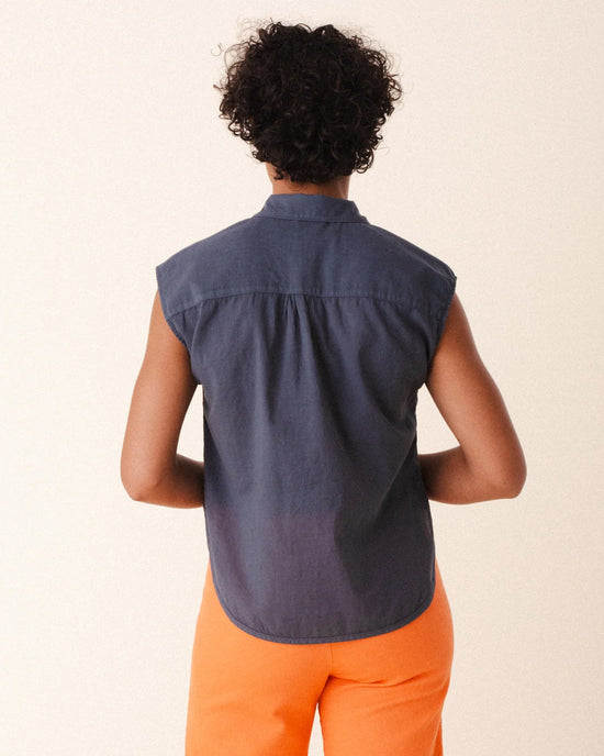 Prairie Underground Foxes Blouse in Graphite 