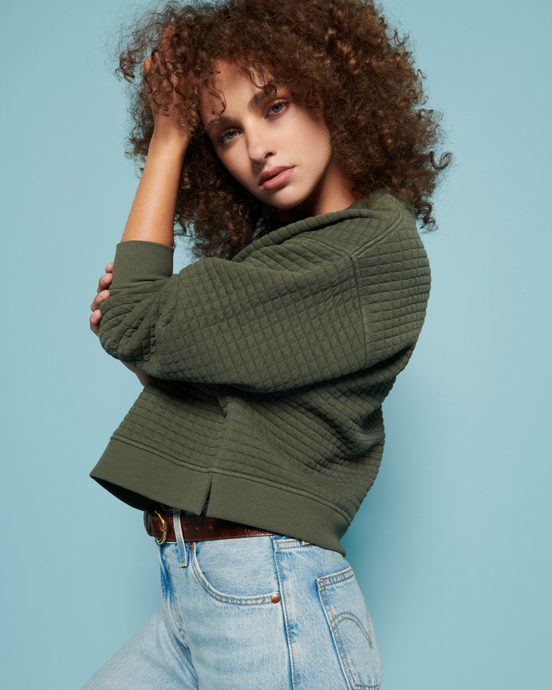 Ozzie Quilted Sweatshirt in Stoned Moss