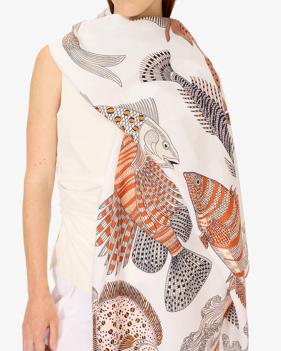 Inoui Editions Scarf / Etole 100 Poseidon in Natural 