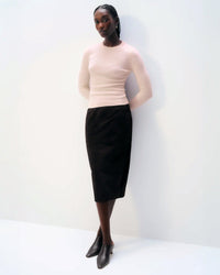 White & Warren Clothing Cashmere Slim Stretch Crew in Pink Sand