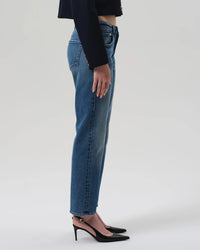 Citizens of Humanity Denim Anissa Low Rise Straight in Alma