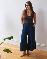 Cropped Becca Wide Leg Pant in Indigo Linen Twill