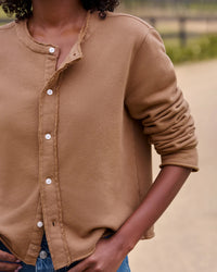 Jackie - Sweatshirt Cardigan in Chai
