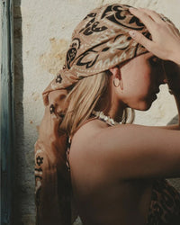 Maison Lecomte Flament Classic Cotton Bandana in Natural 