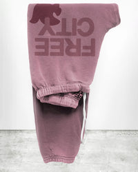 Freecity Large Sweatpant in Makeup