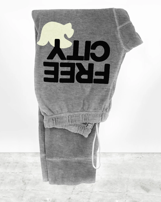 Free City Large 3/4 Sweats in Heather Cream with the text "cillax" and an elephant graphic displayed in reverse.