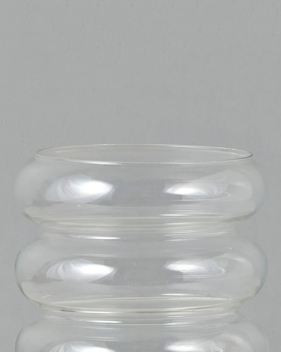 etúHOME Scalloped Flower Vase 