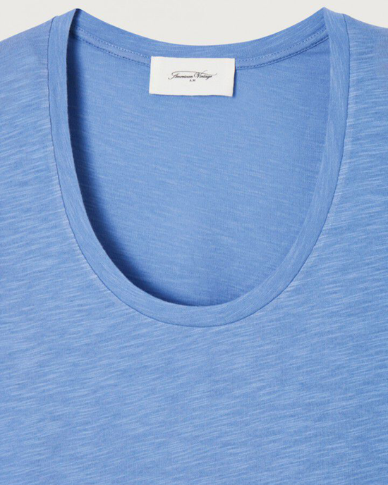Blue Jacksonville U Neck Tee in Pacifique Vintage with visible American Vintage brand label on the collar.